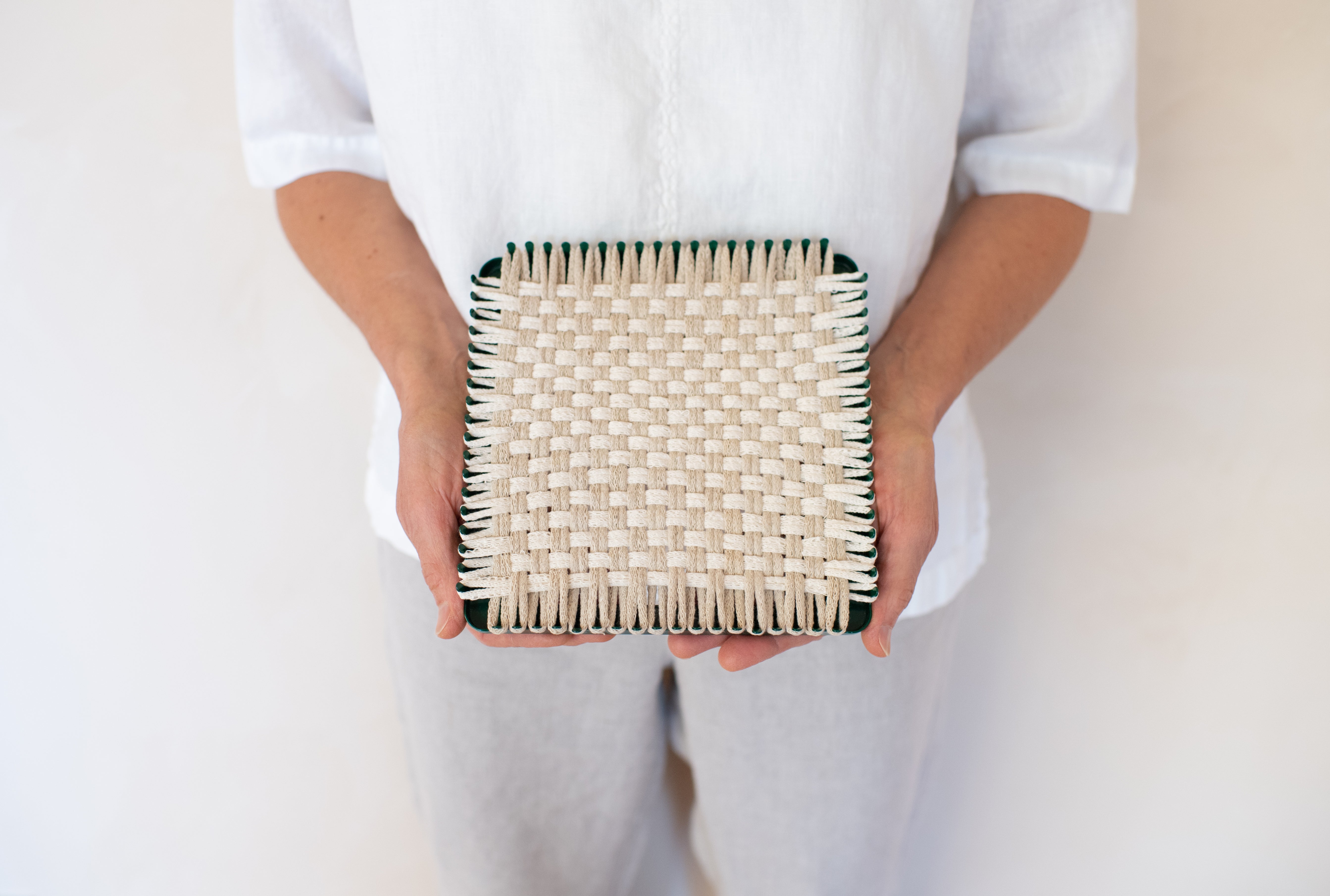 Workshop Recording - Beyond Potholders: using the potholder loom for  weaving with yarn and more - with Suzanne Hokanson