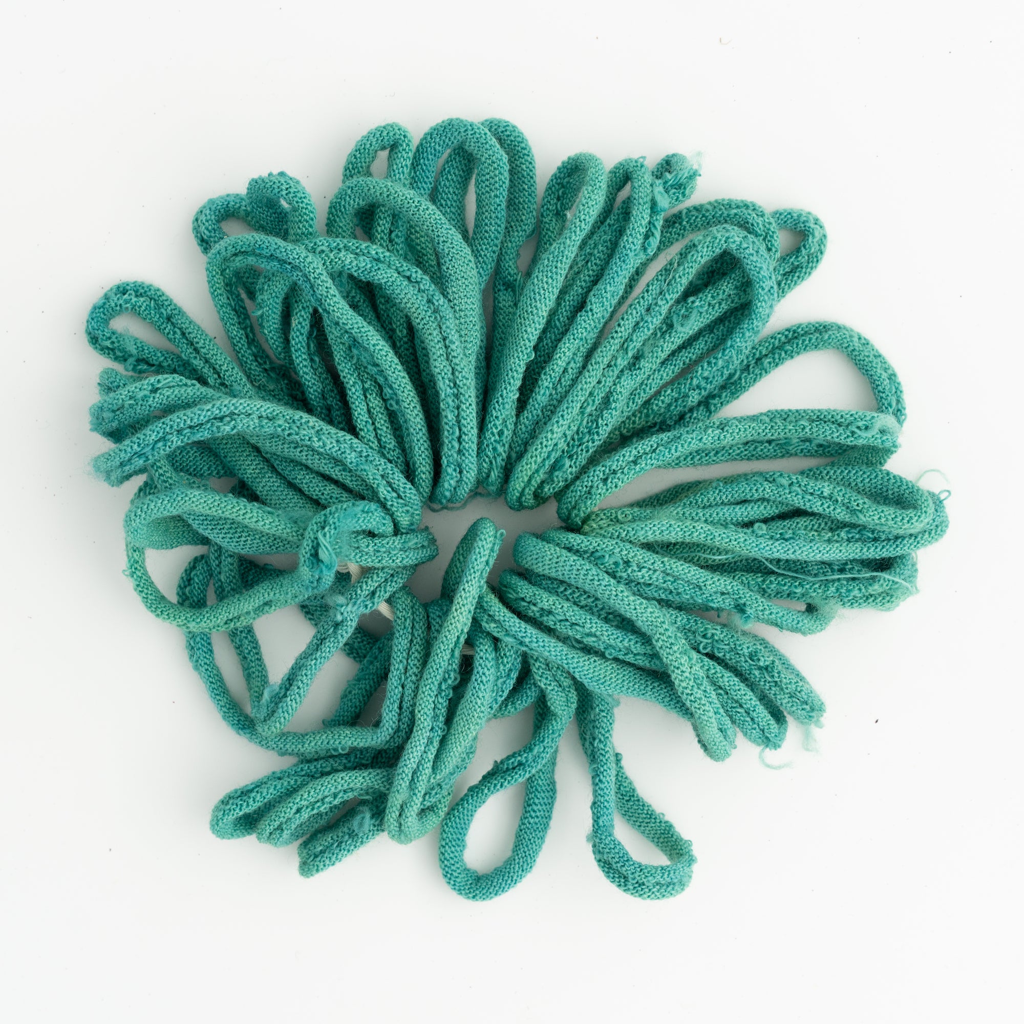 Hand Dyed Wool Loops for Small and Large Looms – Kate Kilmurray